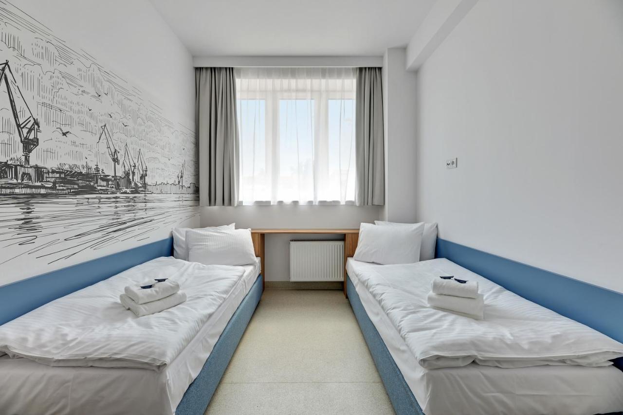 Apartغدينيا المظهر الخارجي الصورة